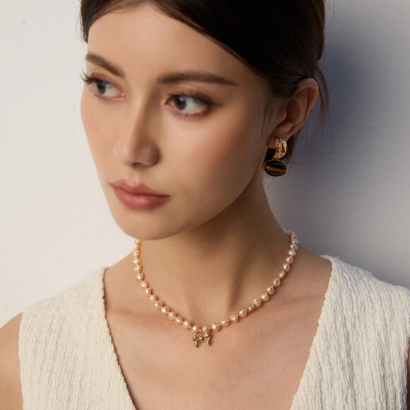 🎀 Artisan Original Pink Pearl & Bow Choker Necklace | S925 Gold Coquette - Picture 2 of 10